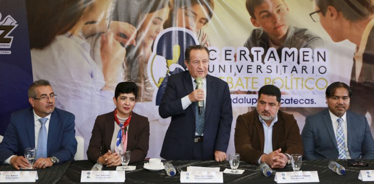 REALIZA EL IEEZ SEGUNDO CERTAMEN UNIVERSITARIO DE DEBATE POLÍTICO