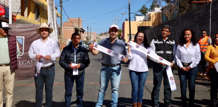 “POR CALLES BIEN PAVIMENTADAS, EL TRABAJO COORDINADO TODO LO VENCE”: ULISES MEJÍA HARO