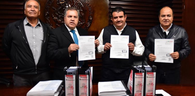 ENTREGA GOBERNADOR TELLO PAQUETE ECONÓMICO 2020 A LA LXIII LEGISLATURA