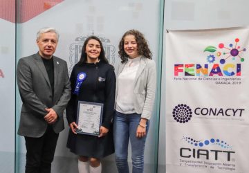 RECONOCE GOBIERNO DE ZACATECAS A ADOLESCENTES GANADORAS EN LA FERIA NACIONAL DE CIENCIAS E INGENIERÍAS 2019