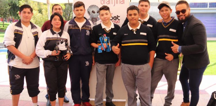 GANAN CONCURSO DE ROBÓTICA BOT CHALLENGE ESTUDIANTES DE LA UTZAC Y CBTIS23