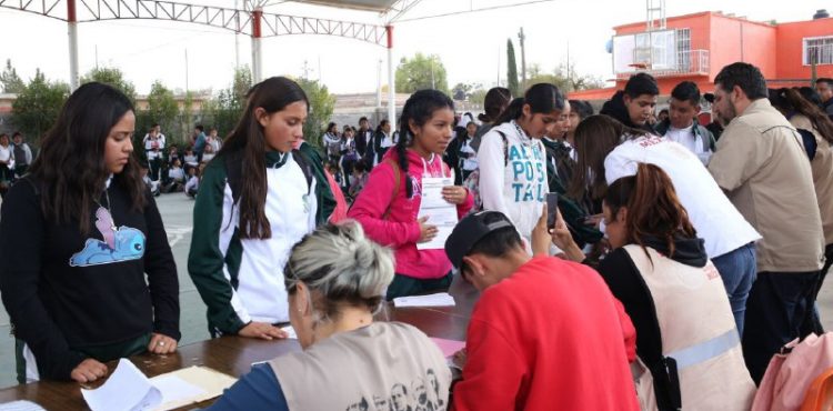 BECAS “BENITO JUÁREZ” CONTRIBUYEN A LA PERMANENCIA EN BACHILLERATO DE 56 MIL 622 JÓVENES ZACATECANOS: VERÓNICA DÍAZ.