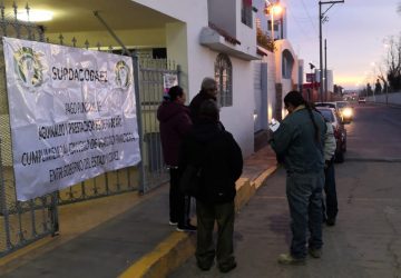 MAESTROS EXIGEN QUE CONVENIO FIRMADO POR GOBIERNO, SE CUMPLA.