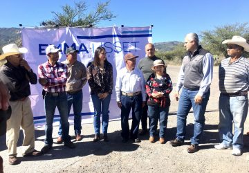 INAUGURAN LOS TRABAJOS DE BACHEO EN LA CARRETERA DE EL CARGADERO EN JEREZ