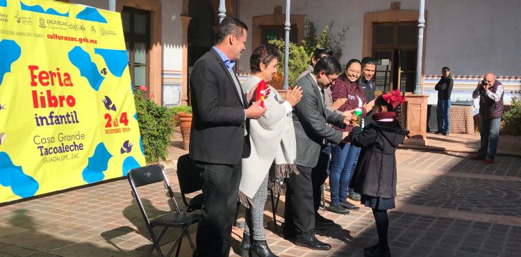 RECIBE TACOALECHE LA PRIMERA FERIA DEL LIBRO INFANTIL 2019