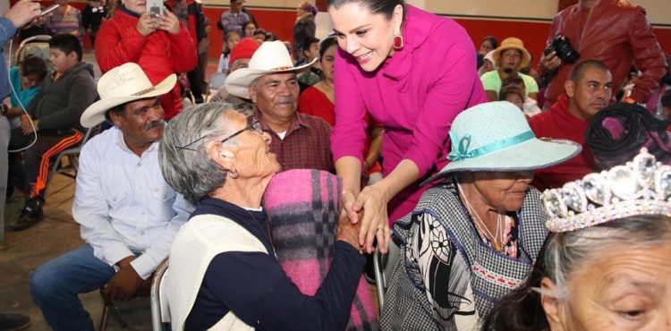 COBIJANDO A LAS FAMILIAS ZACATECANAS LLEGÓ A JIMÉNEZ DEL TEUL Y CHALCHIHUITES