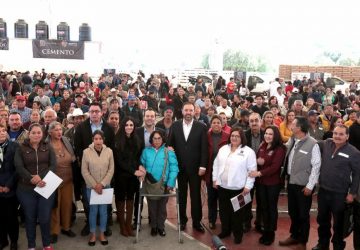 EN ENTREGA MASIVA DE APOYOS, ALEJANDRO TELLO REFRENDA SU RESPALDO A LOS ZACATECANOS