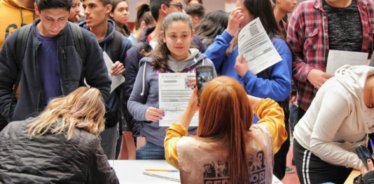 INICIA ENTREGA DE BECAS BENITO JUÁREZ A 57 MIL ESTUDIANTES DE BACHILLERATO: VERÓNICA DÍAZ