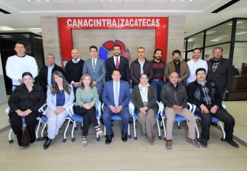 ALEJANDRO VALADEZ PEREA ES REELEGIDO COMO PRESIDENTE DE CANACINTRA ZACATECAS