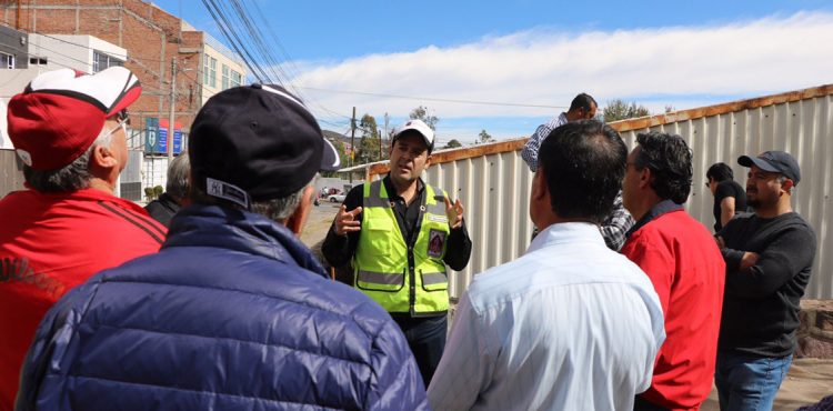 CON TRABAJO PERMANENTE BACHEAMOS MÁS DE 50 CALLES Y VIALIDADES EN LA CAPITAL: ULISES