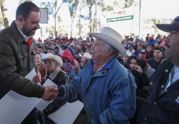 CUMPLE TELLO CON VILLA HIDALGO Y ENTREGA ACCIONES DE DESARROLLO SOCIAL