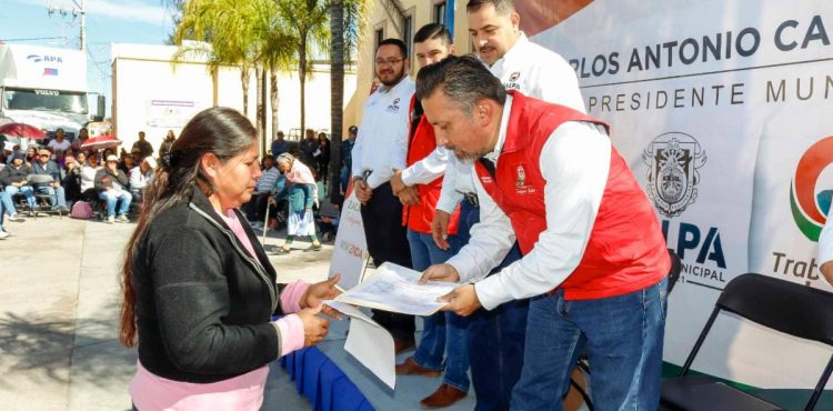 INICIA GOBIERNO ESTATAL PROGRAMA DE VIVIENDA SOCIAL Y ENTREGA APOYOS POR MÁS DE 6.1 MDP EN JALPA