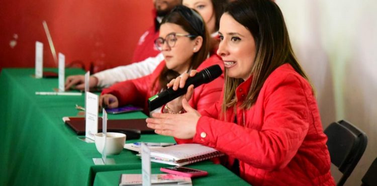 GOBIERNO ESTATAL ACERCA A INSTANCIAS  MUNICIPALES LOS PROGRAMAS EN FAVOR DE LOS JÓVENES ZACATECANOS