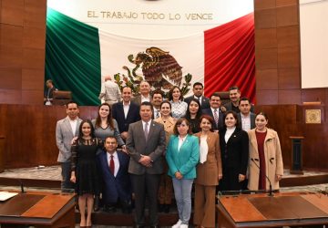 CON SESIÓN SOLEMNE, INICIA EL SEGUNDO PERIODO ORDINARIO DEL SEGUNDO AÑO DE EJERCICIO DE LA LXIII LEGISLATURA