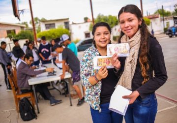 ENTREGA GOBIERNO DE MÉXICO BECAS “BENITO JUÁREZ” A 2 MIL 682 ESTUDIANTES DE BACHILLERATO