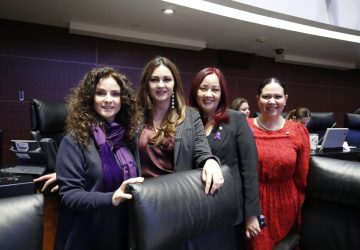 RECONOCE GEOVANNA BAÑUELOS VALENTÍA DE MUJERES EN LA LUCHA POR UN PAÍS SIN VIOLENCIA