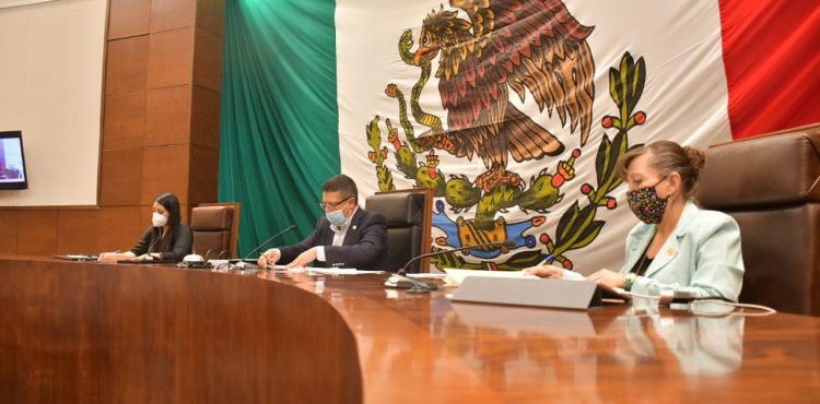 LEGISLADORES PRESENTAN INICIATIVAS ANTE EL PLENO