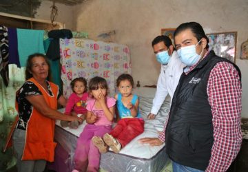 LLEVA GOBIERNO DEL ESTADO APOYOS A DAMNIFICADOS POR LLUVIA EN CALERA