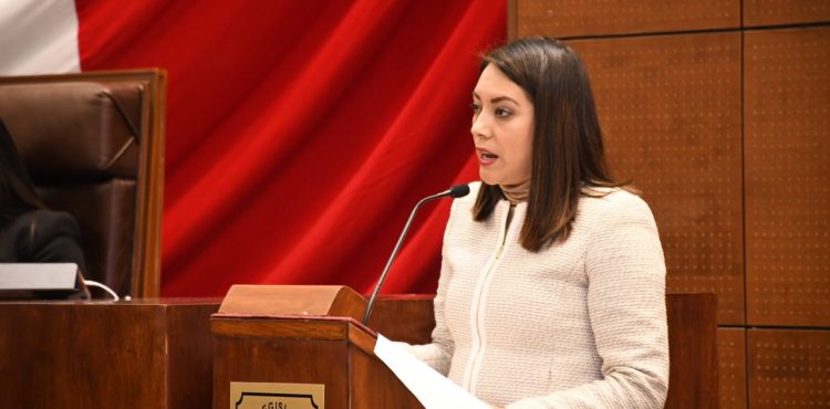 PIDE DIPUTADA EMMA LISSET LÓPEZ MURILLO IMPULSAR PROGRAMA DE PUEBLOS MINEROS