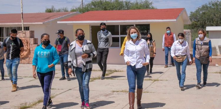 COMUNIDADES DE VILLA GONZÁLEZ ORTEGA SE BENEFICIAN CON EL PROGRAMA LA ESCUELA ES NUESTRA (LEEN): VERÓNICA DÍAZ