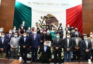 PRESENTAN INFORME DE ACTIVIDADES DEL PODER LEGISLATIVO