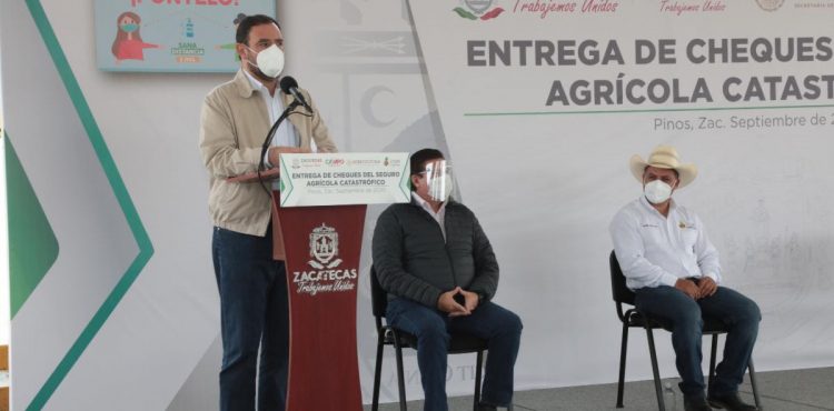 CUMPLE ALEJANDRO TELLO A PRODUCTORES DE PINOS CON LA CONSTRUCCIÓN DE PRESA Y APOYOS DEL SEGURO AGRÍCOLA