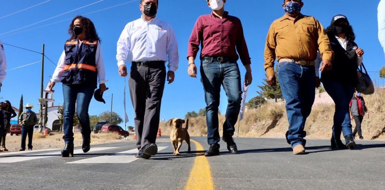 INAUGURA ULISES MEJÍA HARO REENCARPETAMIENTO DE CARRETERA EL ORITO-CIENEGUILLAS, TRAMO PICONES