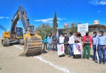 GOBIERNO DE TELLO LLEVA OBRAS DE ELECTRIFICACIÓN Y ALCANTARILLADO A FAMILIAS DE PÁNUCO