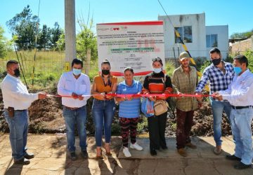 SUPERVISA ROBERTO LUÉVANO OBRAS SOCIALES EN EL SUR DE ZACATECAS