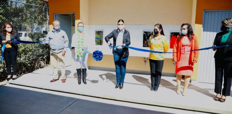DIGNIFICA GOBIERNO DE TELLO ESCUELAS DE VILLANUEVA CON LA ENTREGA DE INFRAESTRUCTURA Y EQUIPO DIGNIFICA GOBIERNO DE TELLO ESCUELAS DE VILLANUEVA CON LA ENTREGA DE INFRAESTRUCTURA Y EQUIPO