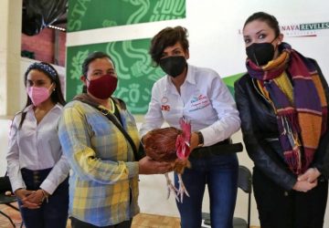 ENTREGA GOBIERNO ESTATAL APOYOS SOCIALES A 313 FAMILIAS DE JIMÉNEZ TEUL Y CHALCHIHUITES