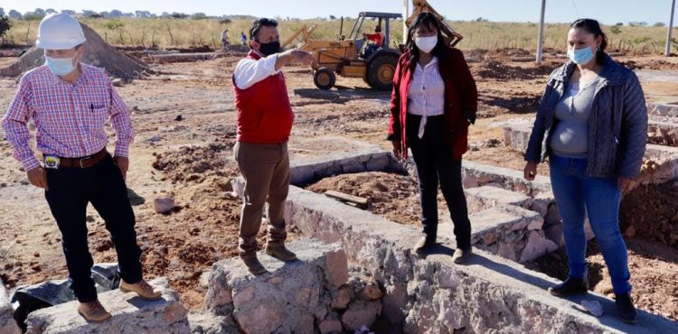 CONSTRUYE GOBIERNO DE TELLO 79 VIVIENDAS A FAMILIAS DE TEPECHITLÁN Y SANTA MARÍA DE LA PAZ