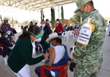 INICIA VACUNACIÓN CONTRA COVID-19, A ADULTOS MAYORES DE 60 AÑOS EN EL MUNICIPIO DE FRESNILLO