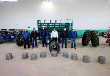 RECIBEN PRODUCTORES DEL NORTE ESTÍMULOS PARA EL CAMPO