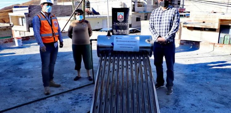 CUMPLE LA ALCALDÍA DE ZACATECAS CON CALENTADORES SOLARES PARA LAS FAMILIAS CAPITALINAS.