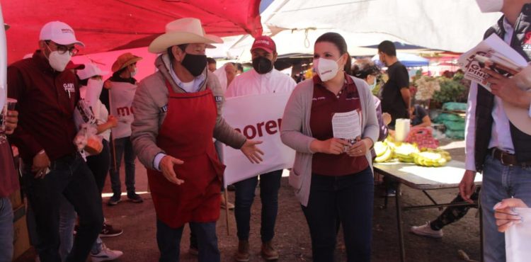 TIANGUISTAS CONFÍAN Y SE SUMAN AL PROYECTO QUE IMPULSA GABY PINEDO