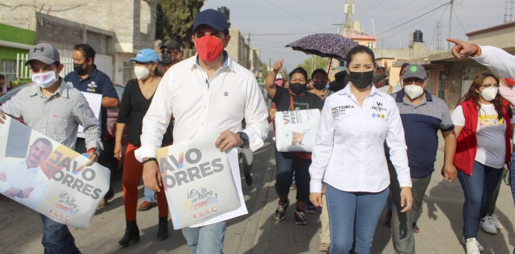 MEJORAR EL SERVICIO DE AGUA POTABLE EN LA COLONIA EMILIANO ZAPATA UNO DE MIS COMPROMISOS: JAVO TORRES