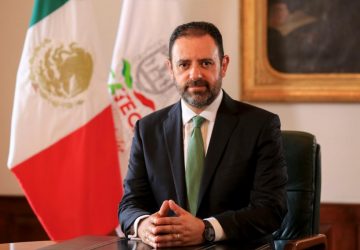 GOBERNADOR TELLO DENUNCIA POR CALUMNIAS A QUIENES LO ACUSAN DE INTERVENIR EN LA ELECCIÓN