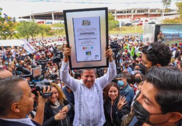 RECIBE DAVID MONREAL CONSTANCIA COMO GOBERNADOR ELECTO: “INICIA LA TRANSFORMACIÓN DE ZACATECAS”