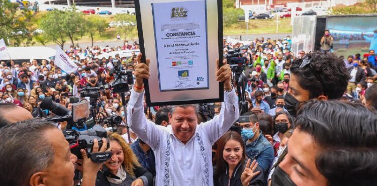 RECIBE DAVID MONREAL CONSTANCIA COMO GOBERNADOR ELECTO: “INICIA LA TRANSFORMACIÓN DE ZACATECAS”