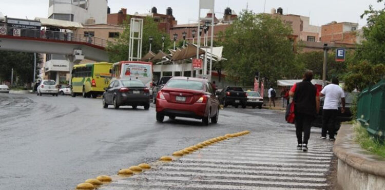 CON BOYAS, REDUCEN ACCIDENTES VIALES EN EL BULEVAR METROPOLITANO