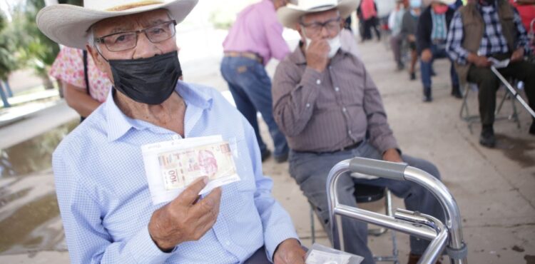 CONTINÚA LA ENTREGA DE LA PENSIÓN PARA EL BIENESTAR EN MUNICIPIOS DE ZACATECAS