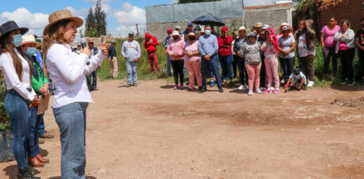 CONVOCA SARA HERNÁNDEZ DE MONREAL A RESCATAR A LA NIÑEZ, LA JUVENTUD Y LAS FAMILIAS