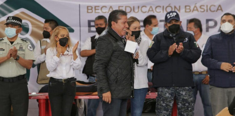 SE COORDINARÁ LA POLÍTICA SOCIAL PARA CONTRIBUIR AL BIENESTAR COMÚN Y A RECUPERAR LA PAZ SOCIAL