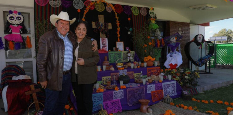 LLAMA GOBERNADOR DAVID MONREAL A PRESERVAR TRADICIONES