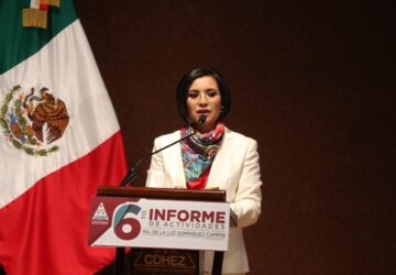 LA DRA. MA. DE LA LUZ DOMÍNGUEZ RINDE SU SEXTO INFORME FRENTE A LA CDHEZ