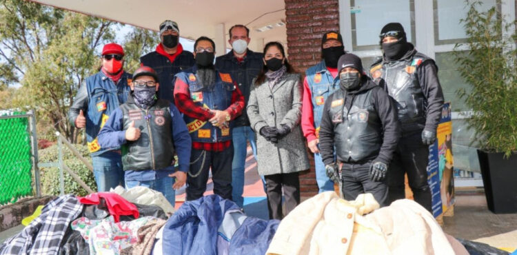 CONCILIO DE MOTO CLUBS UNIDOS DE ZACATECAS ENTREGÓ DONATIVO DE ROPA INVERNAL A SEDIF