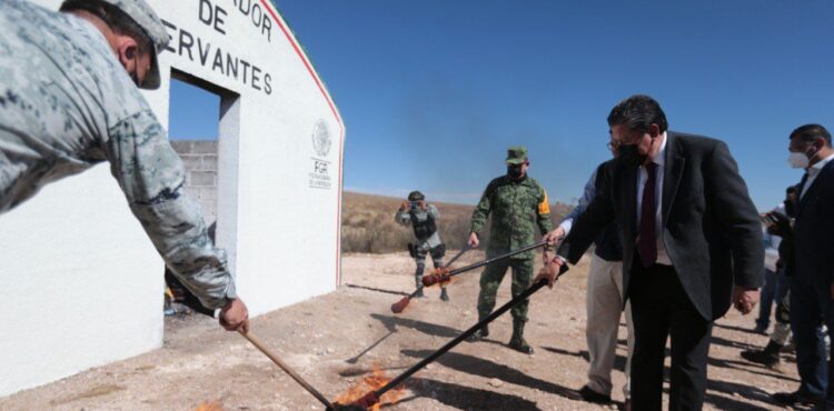 ENCABEZA GOBERNADOR INCINERACIÓN DE 124 KG DE ENERVANTES Y OBJETOS DECOMISADOS EN OPERATIVOS DE SEGURIDAD