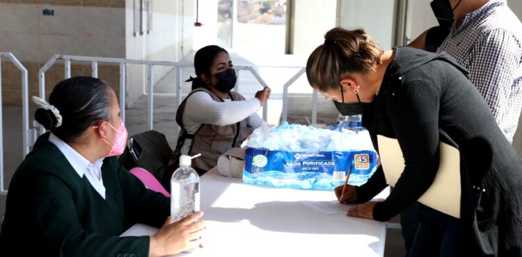 SE ACTUALIZAN ZACATECANOS QUE NO SE HABÍAN VACUNADO, CON PRIMERAS, SEGUNDAS Y DOSIS DE REFUERZO