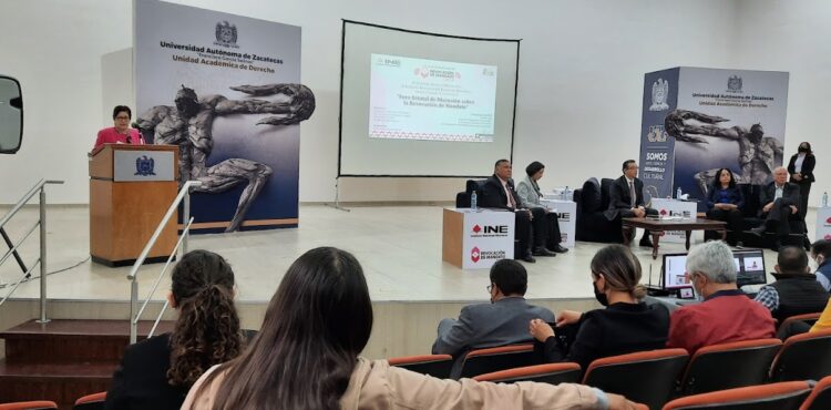 REALIZA INE ZACATECAS FORO ESTATAL DE DISCUSIÓN SOBRE LA REVOCACIÓN DE MANDATO